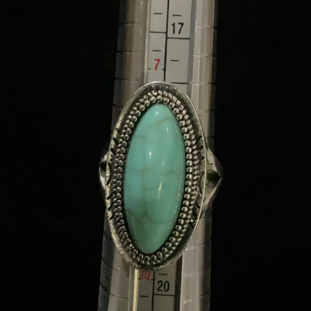 Silver Turquoise Ring Size 8.5 - Picture 6 of 8